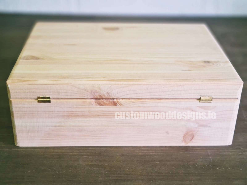 Load image into Gallery viewer, Pine Box MPB2 Custom Wood Designs pine-box-mpb2custom-wood-designsone-plain-box-114520_dcfe4e58-6b44-419b-b56d-52ae450ef984