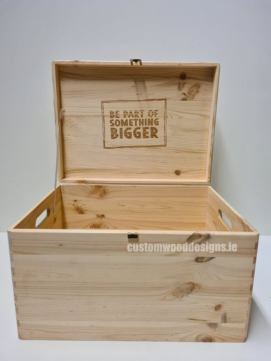 Pine Box MPB3 Custom Wood Designs __label: Upload Logo B.CustomWoodDesignsBoyneValleyGreenAwareProductBoxesBrandedBDisplayBoxesIreland_8_aad2beae-d3ff-475b-9e0f-1698eab4dd99