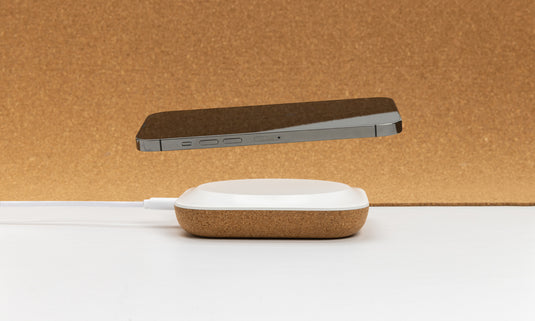 Oregon RCS recycled plastic and cork 10W wireless - Custom Wood Designs