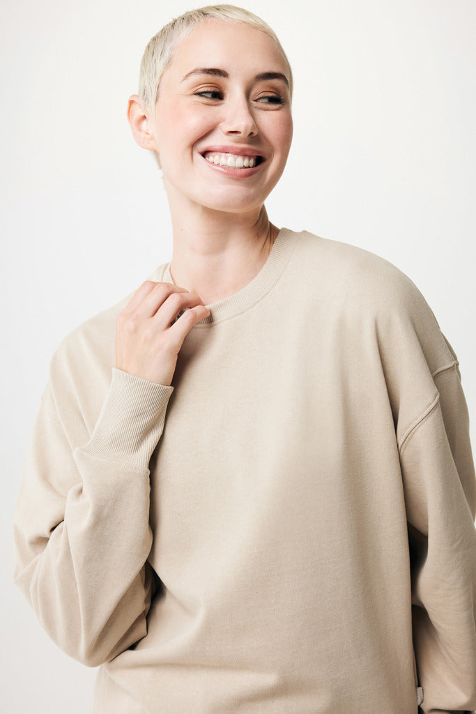 Load image into Gallery viewer, Kruge relaxed recycled cotton crew neck - Custom Wood Designs
