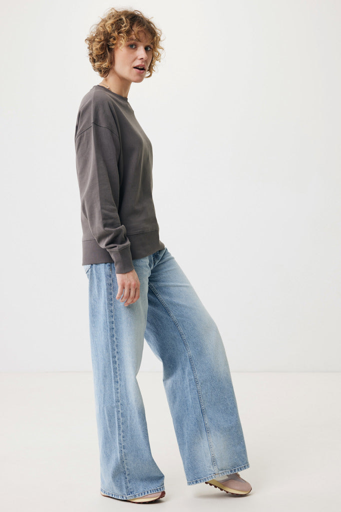 Load image into Gallery viewer, Kruge relaxed recycled cotton crew neck - Custom Wood Designs
