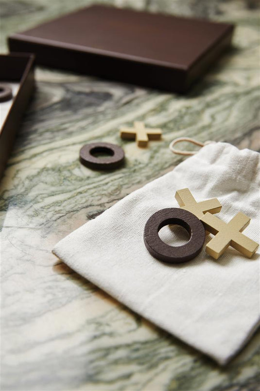 Criss-cross coffee table game pack of 25 Custom Wood Designs __label: Multibuy customwooddesignstictactoe